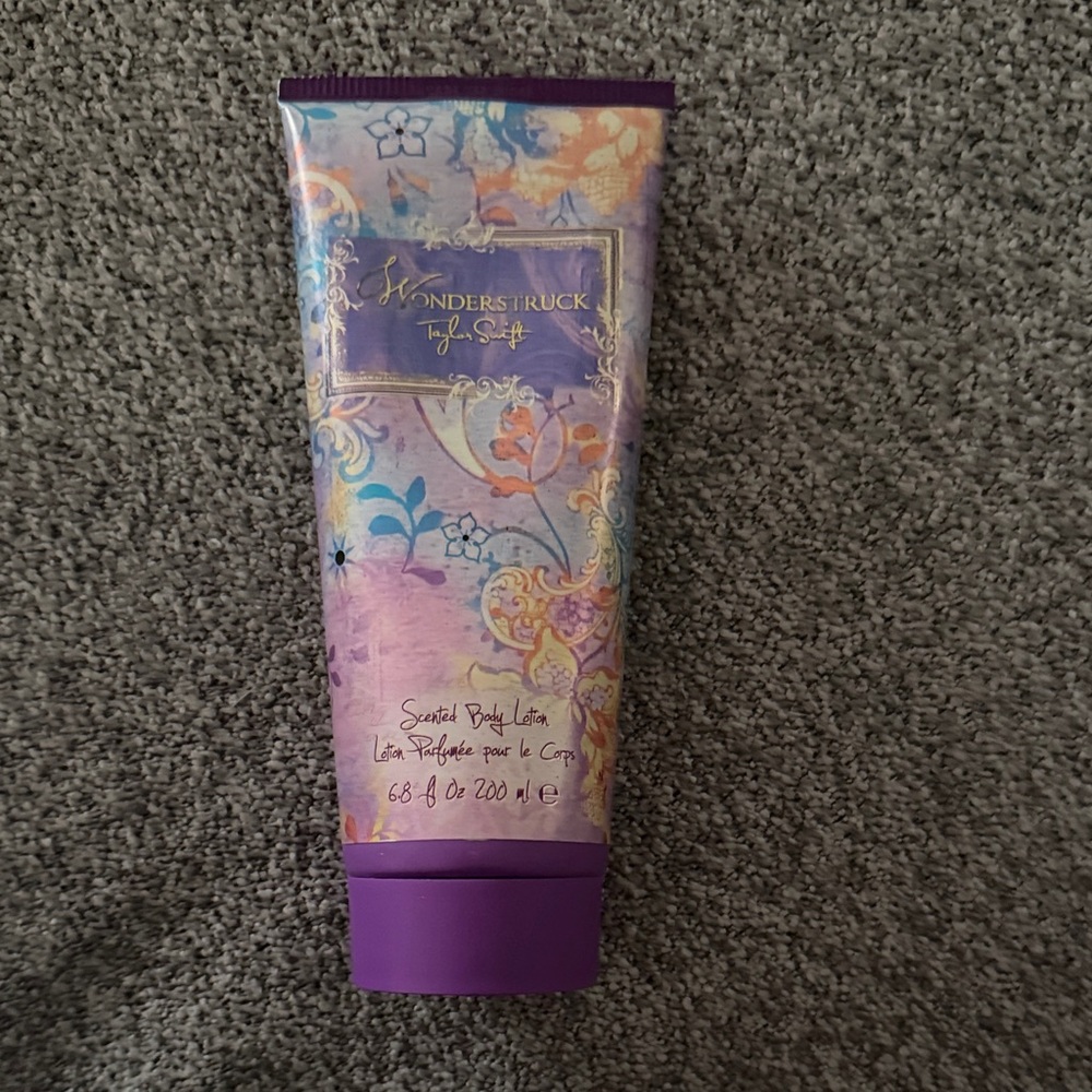 Taylor Swift Wonderstruck
